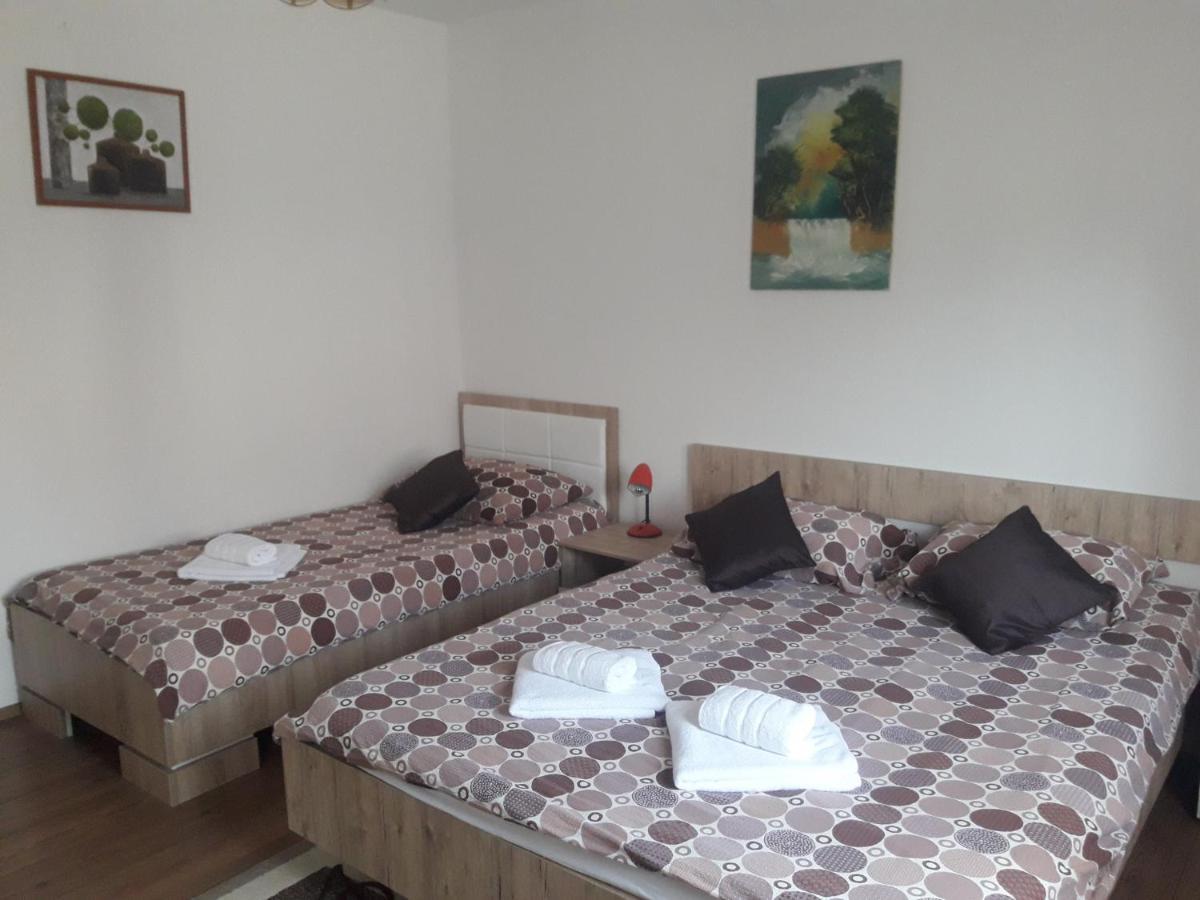 סמולג'אנאק Apartment Gabi מראה חיצוני תמונה