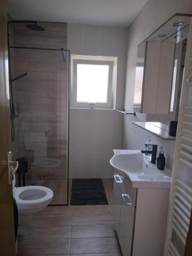 סמולג'אנאק Apartment Gabi מראה חיצוני תמונה